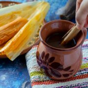 Champurrado vegano